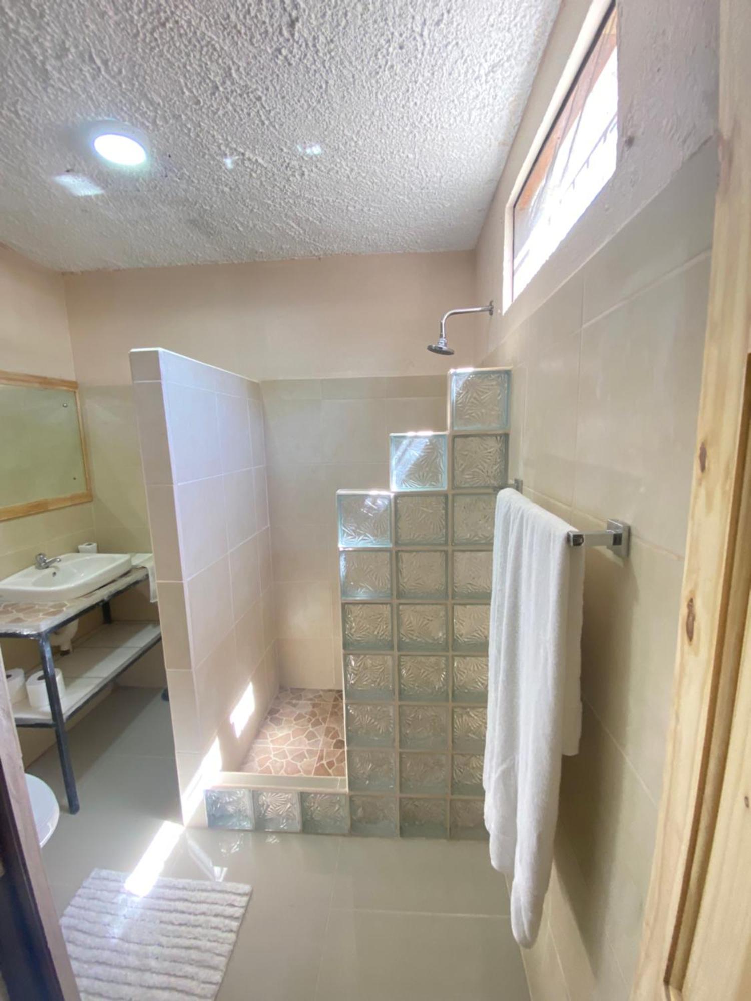 Aguti Apartment Manuel Antonio Exterior photo